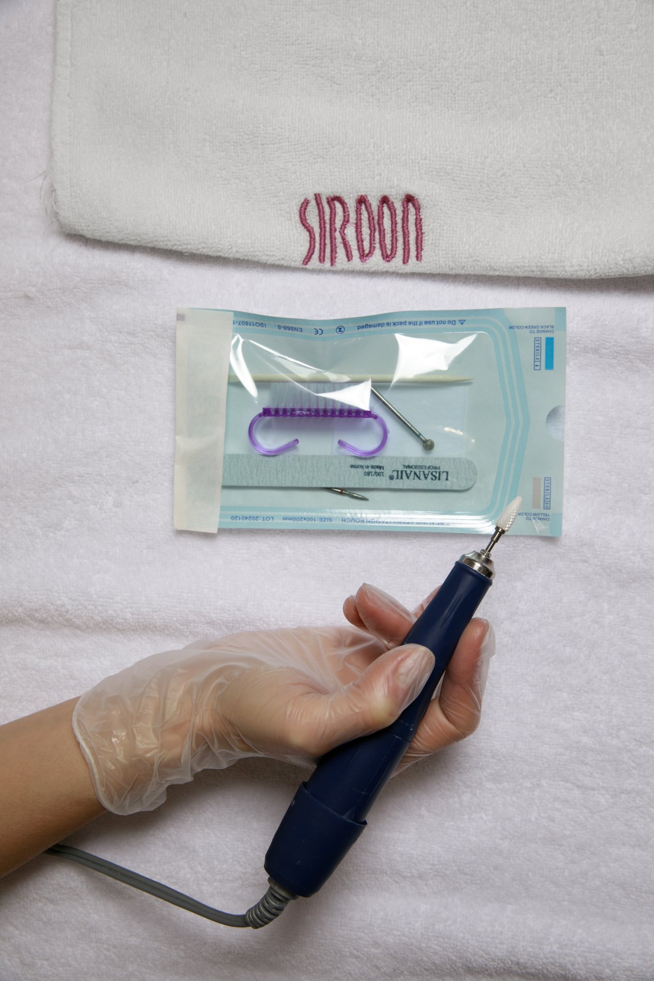 GEL LACQUERE REMOVAL