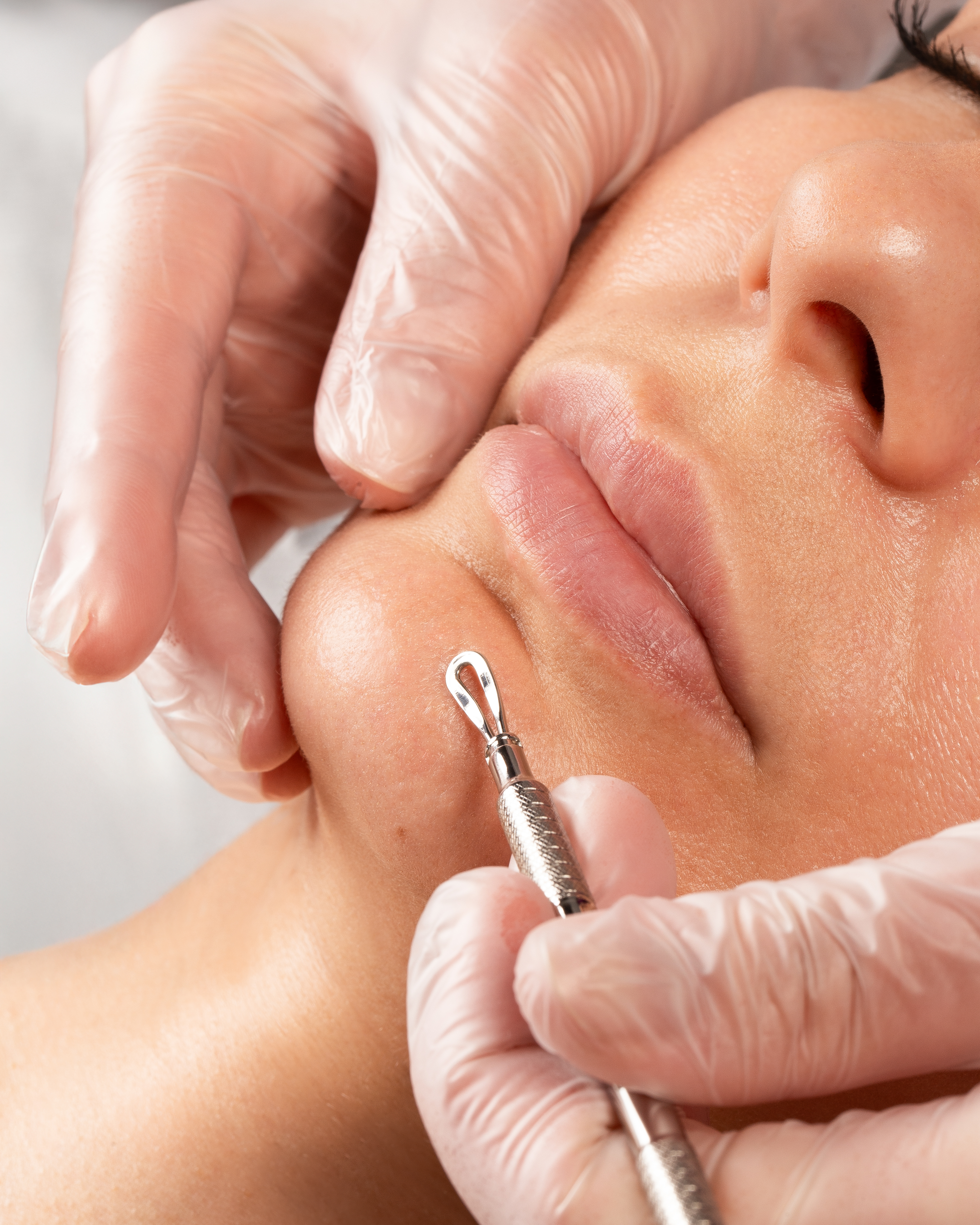 CLEAN UP FACIAL