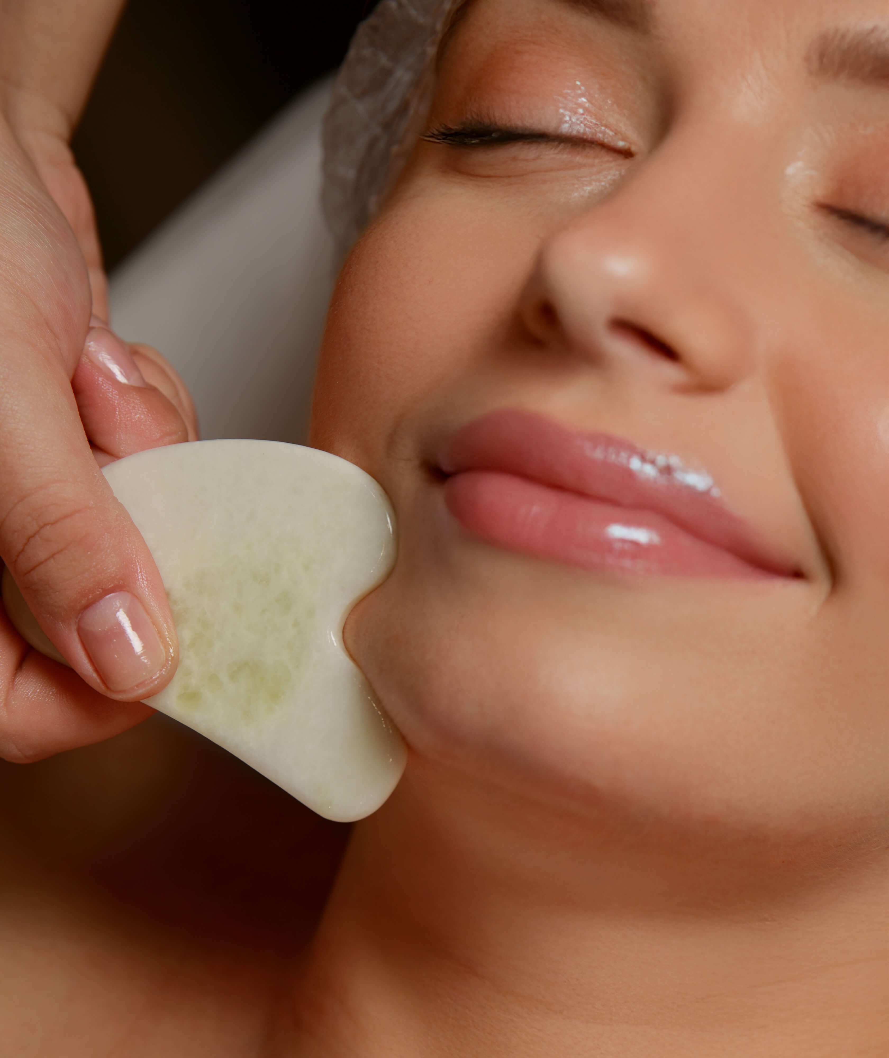 GUASHA LIFT FACIAL