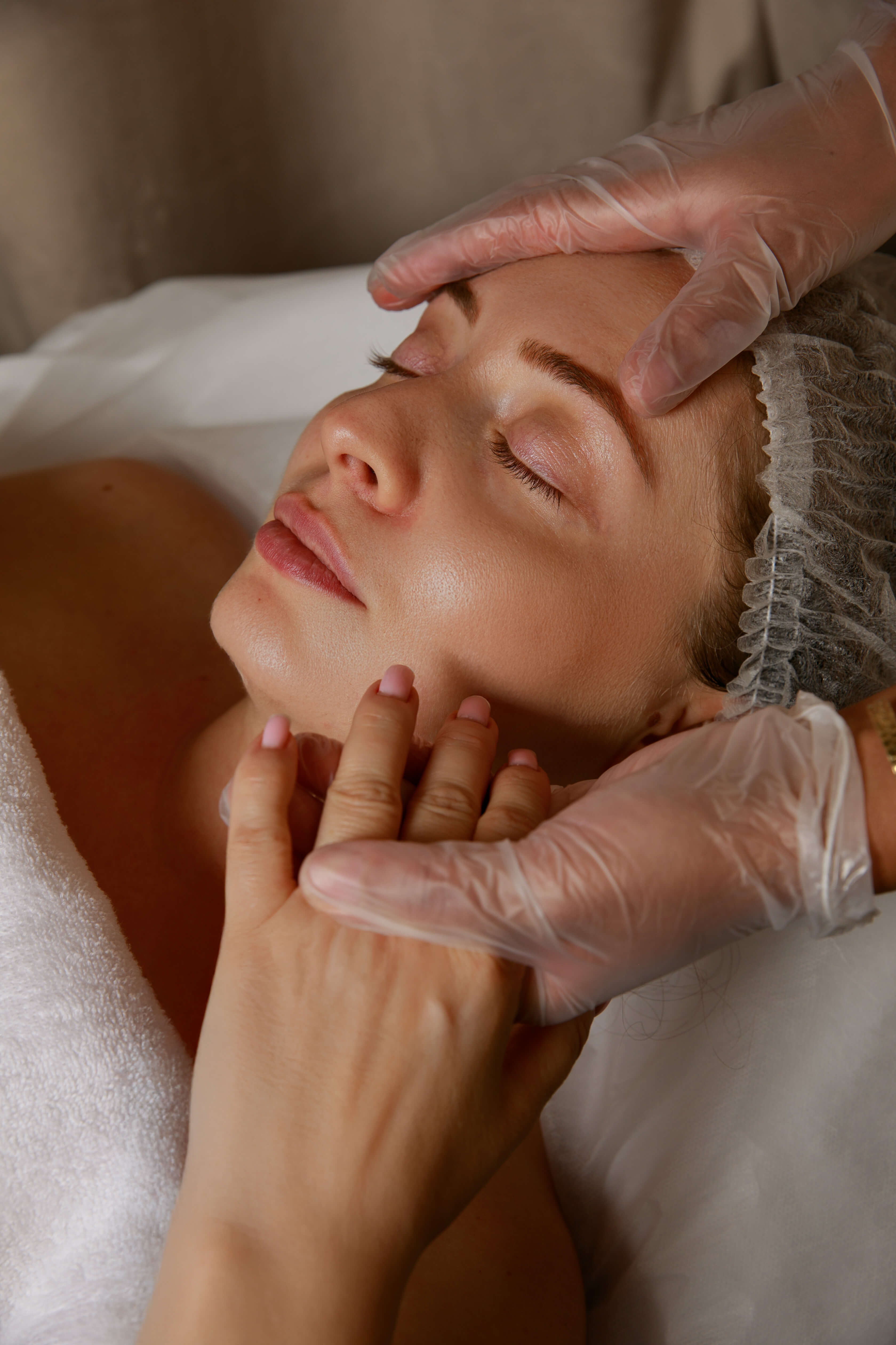 HAND AND FACE FACIAL